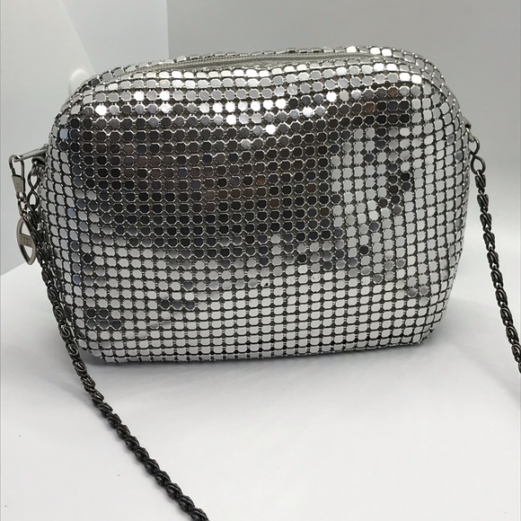 VTG Silver Dressy Crossbody - Picture 2 of 8
